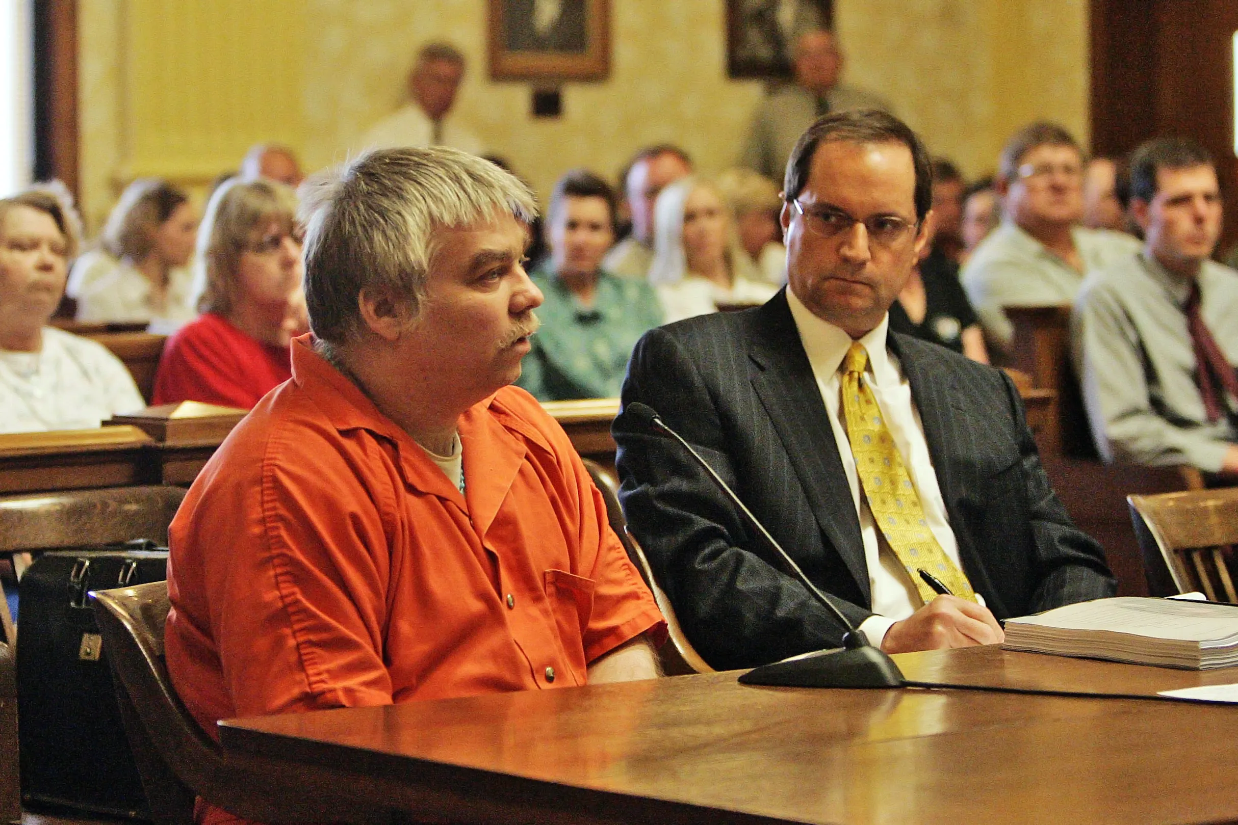 Steven Avery seated with his attorneys during a courtroom proceeding in Wisconsin.